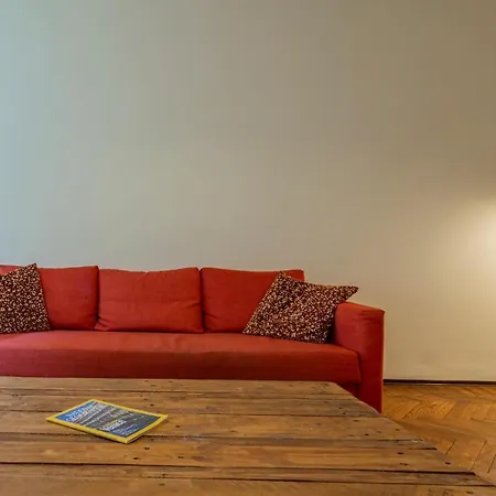 Apartment Renovated Close To Station Ponte Seveso 42 Milan