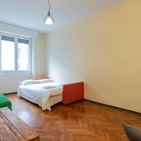 Renovated Close To Station Ponte Seveso 42 *
